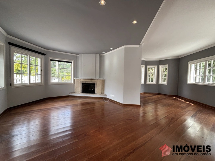 Casa Residencial para Venda - Campos do Jordão, Vale da Mantiqueira - REF: CA0317 Imagem da galeria de fotos: Casa Residencial para Venda - Campos do Jordão, Vale da Mantiqueira - REF: CA0317