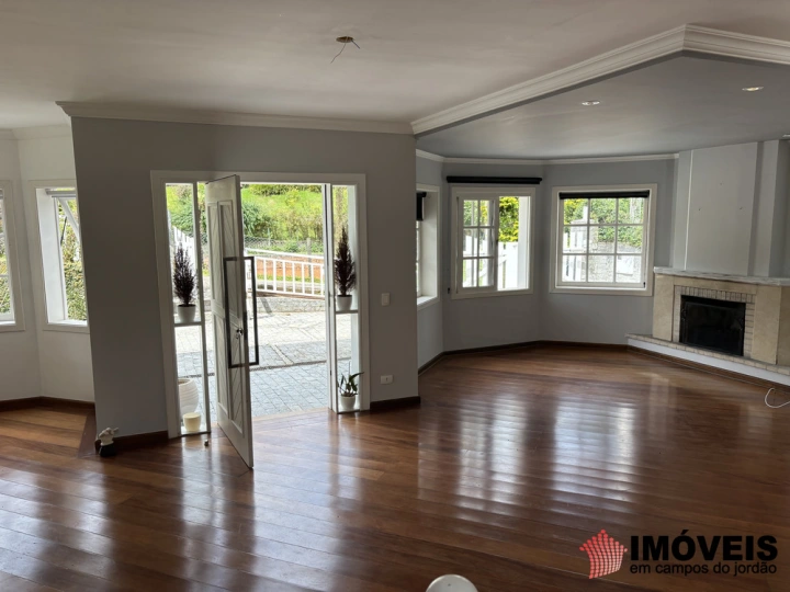 Casa Residencial para Venda - Campos do Jordão, Vale da Mantiqueira - REF: CA0317 Imagem da galeria de fotos: Casa Residencial para Venda - Campos do Jordão, Vale da Mantiqueira - REF: CA0317