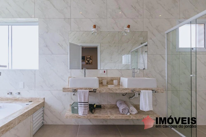 Casa Residencial para Venda Permuta - Campos do Jordão, Vila Natal - REF: 2929 Imagem da galeria de fotos: Casa Residencial para Venda Permuta - Campos do Jordão, Vila Natal - REF: 2929