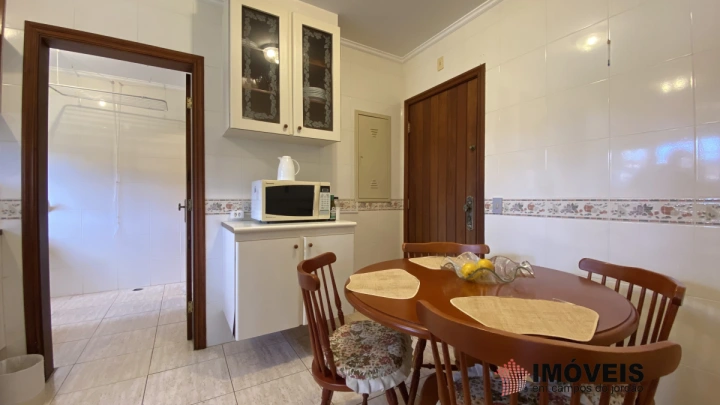 Apartamento Residencial para Venda - Campos do Jordão, Vila Capivari - REF: 2337 Imagem da galeria de fotos: Apartamento Residencial para Venda - Campos do Jordão, Vila Capivari - REF: 2337