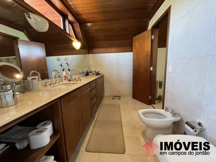 Casa Residencial para Venda - Campos do Jordão, Jardim Véu da Noiva - REF: 2345 Imagem da galeria de fotos: Casa Residencial para Venda - Campos do Jordão, Jardim Véu da Noiva - REF: 2345