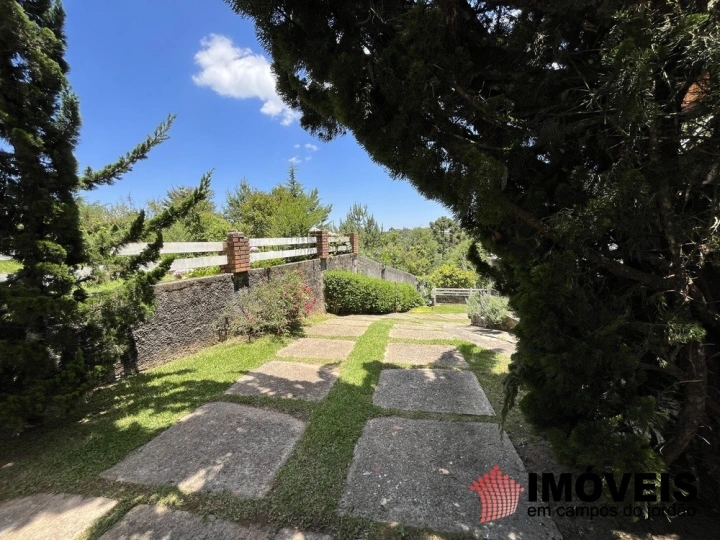 Casa Residencial para Venda - Campos do Jordão, Alto do Capivari - REF: 2362 Imagem da galeria de fotos: Casa Residencial para Venda - Campos do Jordão, Alto do Capivari - REF: 2362