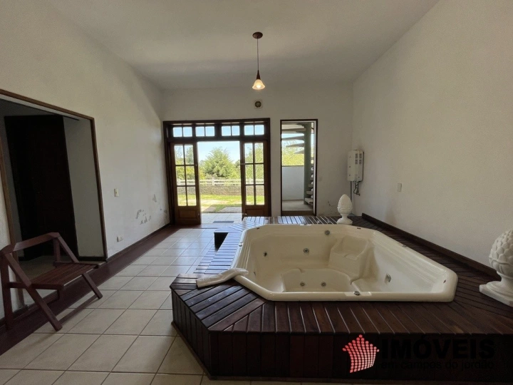 Casa Residencial para Venda - Campos do Jordão, Alto do Capivari - REF: 2362 Imagem da galeria de fotos: Casa Residencial para Venda - Campos do Jordão, Alto do Capivari - REF: 2362