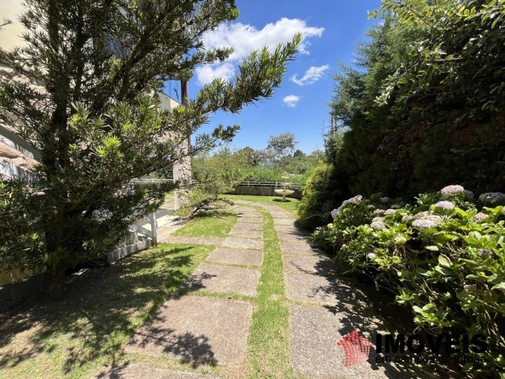 Casa Residencial para Venda - Campos do Jordão, Alto do Capivari - REF: 2362 Imagem da galeria de fotos: Casa Residencial para Venda - Campos do Jordão, Alto do Capivari - REF: 2362