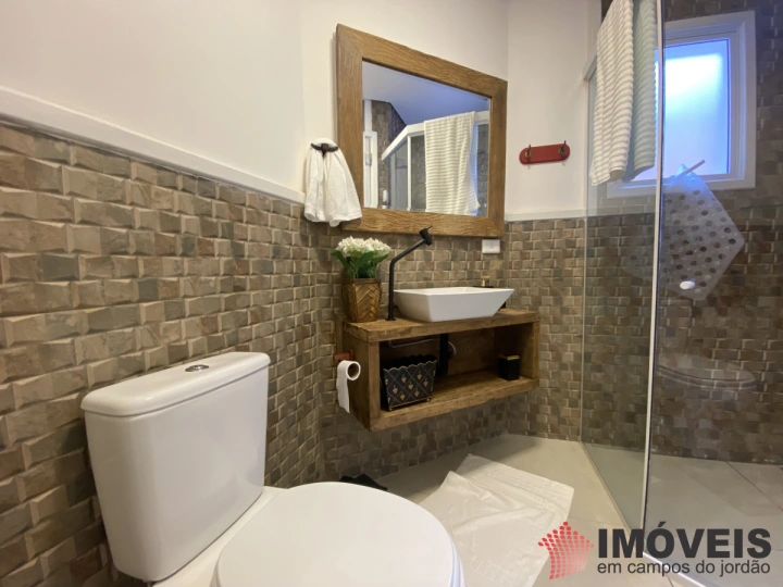 Imagem da galeria de fotos: Casa Residencial para Venda - Campos do Jordão, Vila Inglesa - REF: 2375