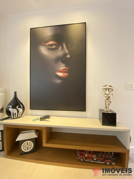 Imagem da galeria de fotos: Casa Residencial para Venda - Campos do Jordão, Vila Inglesa - REF: 2375