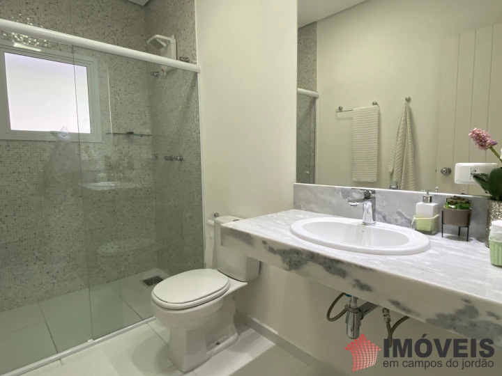 Imagem da galeria de fotos: Casa Residencial para Venda - Campos do Jordão, Vila Inglesa - REF: 2375