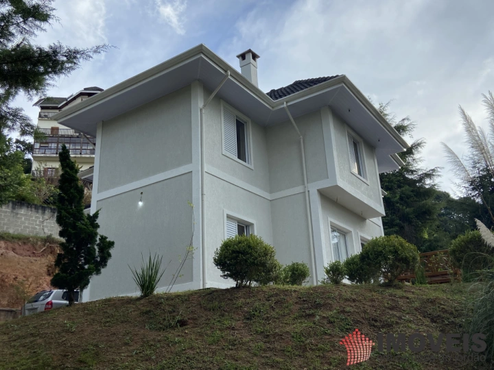 Imagem da galeria de fotos: Casa Residencial para Venda - Campos do Jordão, Vila Inglesa - REF: 2375