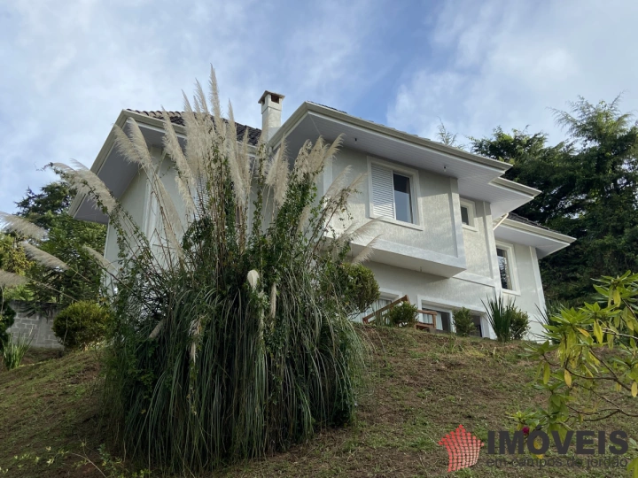 Imagem da galeria de fotos: Casa Residencial para Venda - Campos do Jordão, Vila Inglesa - REF: 2375