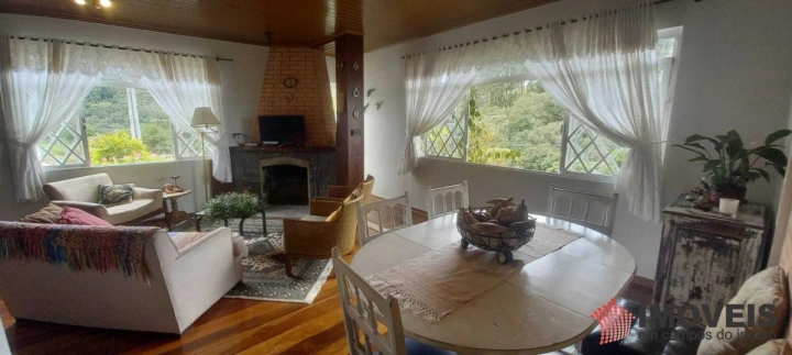 Imagem da galeria de fotos: Casa Residencial para Locação Mensal/Anual - Campos do Jordão, Vale dos Sonhos - REF: CA0389