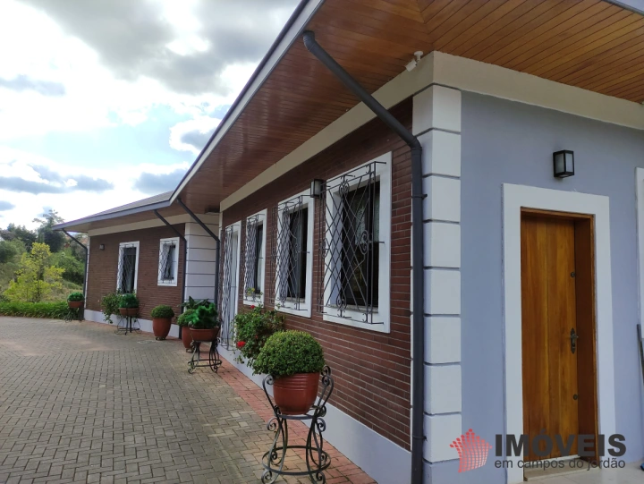 Casa Residencial para Venda - Campos do Jordão, Alto do Capivari - REF: 2390 Imagem da galeria de fotos: Casa Residencial para Venda - Campos do Jordão, Alto do Capivari - REF: 2390