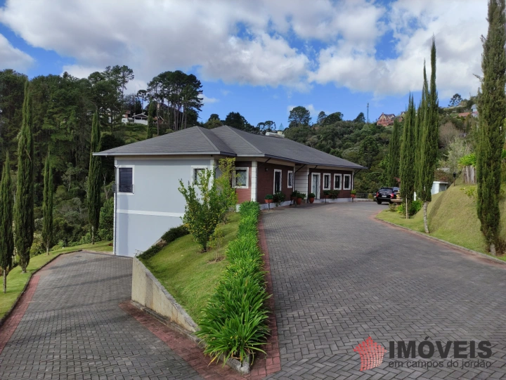 Casa Residencial para Venda - Campos do Jordão, Alto do Capivari - REF: 2390 Imagem da galeria de fotos: Casa Residencial para Venda - Campos do Jordão, Alto do Capivari - REF: 2390