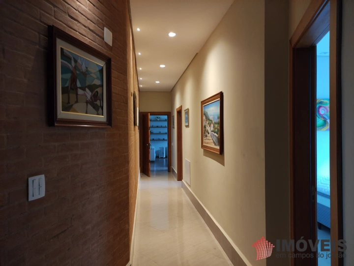 Casa Residencial para Venda - Campos do Jordão, Alto do Capivari - REF: 2390 Imagem da galeria de fotos: Casa Residencial para Venda - Campos do Jordão, Alto do Capivari - REF: 2390