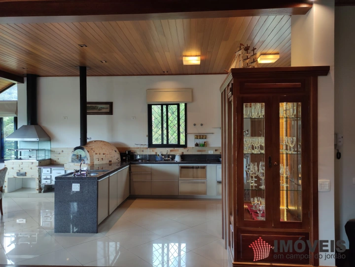 Casa Residencial para Venda - Campos do Jordão, Alto do Capivari - REF: 2390 Imagem da galeria de fotos: Casa Residencial para Venda - Campos do Jordão, Alto do Capivari - REF: 2390