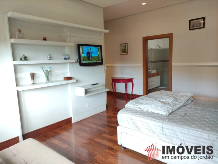 Casa Residencial para Venda - Campos do Jordão, Alto do Capivari - REF: 2390 Imagem da galeria de fotos: Casa Residencial para Venda - Campos do Jordão, Alto do Capivari - REF: 2390