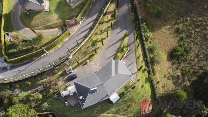 Casa Residencial para Venda - Campos do Jordão, Alto do Capivari - REF: 2390 Imagem da galeria de fotos: Casa Residencial para Venda - Campos do Jordão, Alto do Capivari - REF: 2390