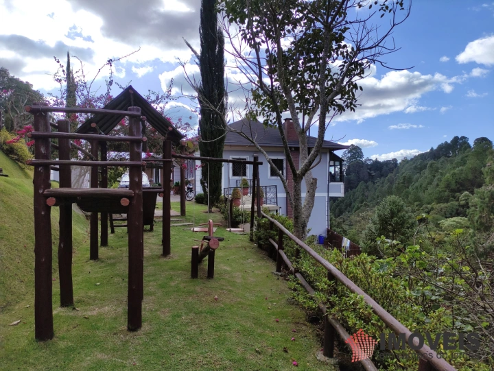 Casa Residencial para Venda - Campos do Jordão, Alto do Capivari - REF: 2390 Imagem da galeria de fotos: Casa Residencial para Venda - Campos do Jordão, Alto do Capivari - REF: 2390