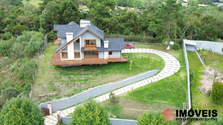 Casa Residencial para Venda - Campos do Jordão, Alto do Capivari - REF: 2393 Imagem da galeria de fotos: Casa Residencial para Venda - Campos do Jordão, Alto do Capivari - REF: 2393