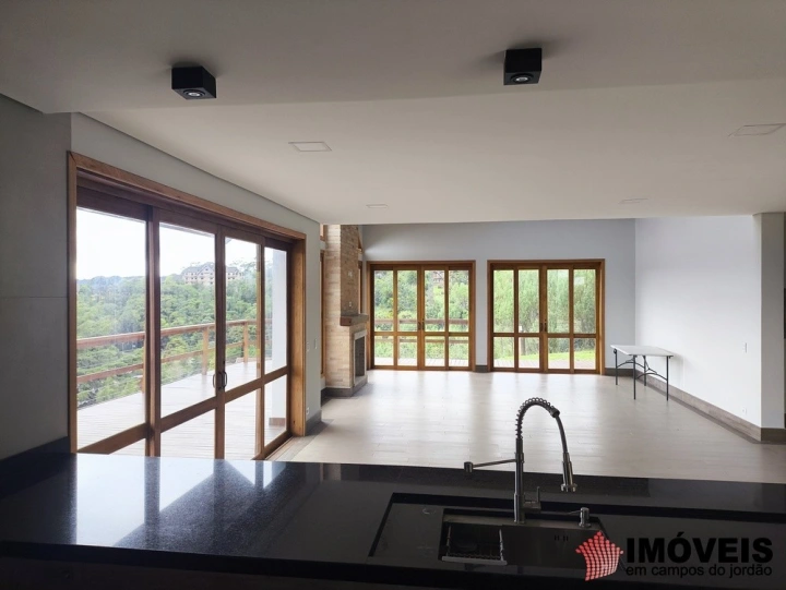 Casa Residencial para Venda - Campos do Jordão, Alto do Capivari - REF: 2393 Imagem da galeria de fotos: Casa Residencial para Venda - Campos do Jordão, Alto do Capivari - REF: 2393