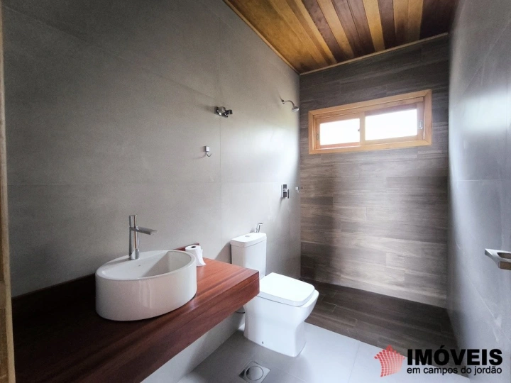 Casa Residencial para Venda - Campos do Jordão, Alto do Capivari - REF: 2393 Imagem da galeria de fotos: Casa Residencial para Venda - Campos do Jordão, Alto do Capivari - REF: 2393