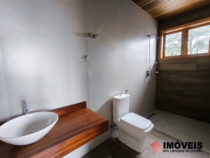 Casa Residencial para Venda - Campos do Jordão, Alto do Capivari - REF: 2393 Imagem da galeria de fotos: Casa Residencial para Venda - Campos do Jordão, Alto do Capivari - REF: 2393