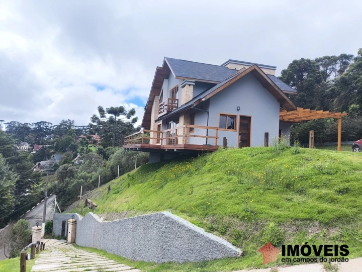 Casa Residencial para Venda - Campos do Jordão, Alto do Capivari - REF: 2393 Imagem da galeria de fotos: Casa Residencial para Venda - Campos do Jordão, Alto do Capivari - REF: 2393