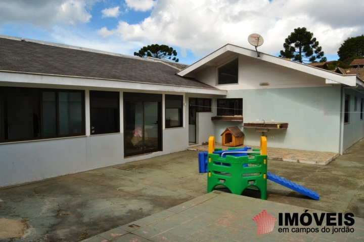 Imagem da galeria de fotos: Casa Residencial para Venda - Campos do Jordão, Vila Capivari - REF: 2402