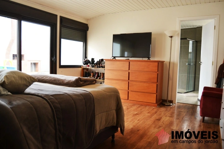 Imagem da galeria de fotos: Casa Residencial para Venda - Campos do Jordão, Vila Capivari - REF: 2402