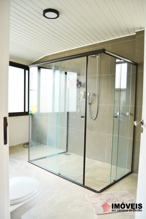Imagem da galeria de fotos: Casa Residencial para Venda - Campos do Jordão, Vila Capivari - REF: 2402