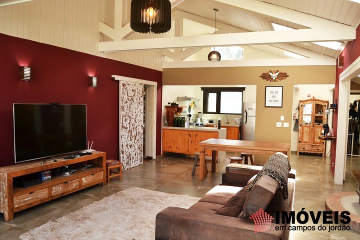 Imagem da galeria de fotos: Casa Residencial para Venda - Campos do Jordão, Vila Capivari - REF: 2402