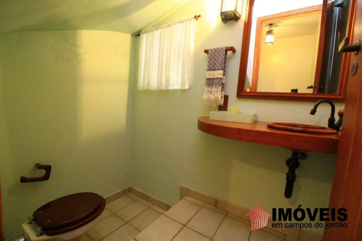 Imagem da galeria de fotos: Casa Residencial para Venda - Campos do Jordão, Vila Capivari - REF: 2402