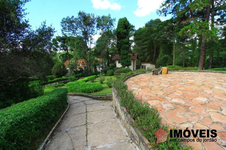 Imagem da galeria de fotos: Casa Residencial para Venda - Campos do Jordão, Vila Capivari - REF: 2402