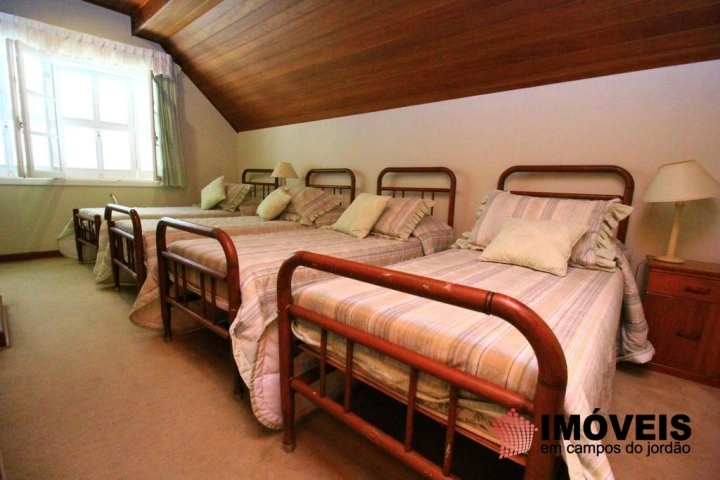 Imagem da galeria de fotos: Casa Residencial para Venda - Campos do Jordão, Vila Capivari - REF: 2402