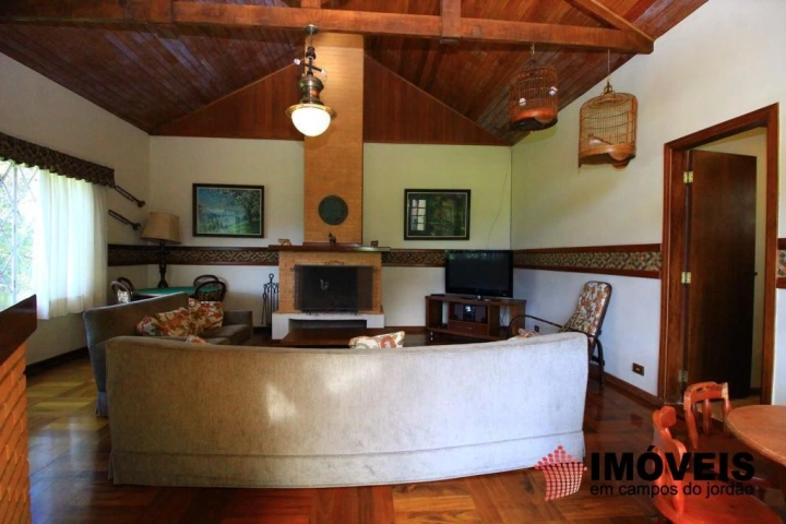 Imagem da galeria de fotos: Casa Residencial para Venda - Campos do Jordão, Vila Capivari - REF: 2402