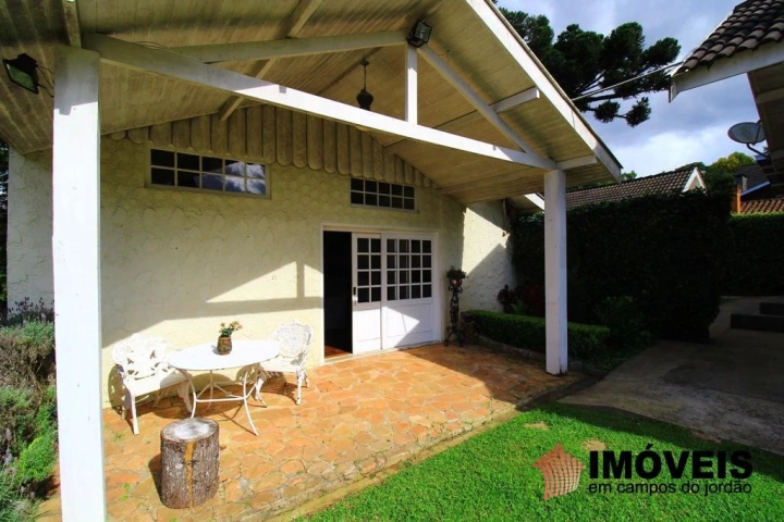 Imagem da galeria de fotos: Casa Residencial para Venda - Campos do Jordão, Vila Capivari - REF: 2402