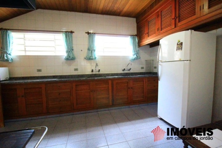 Imagem da galeria de fotos: Casa Residencial para Venda - Campos do Jordão, Vila Capivari - REF: 2402