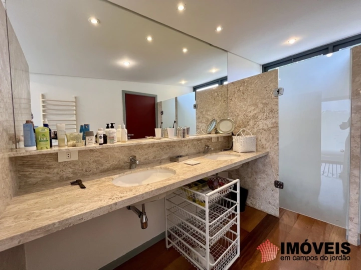 Casa Residencial para Venda - Campos do Jordão, Vila Inglesa - REF: 2427 Imagem da galeria de fotos: Casa Residencial para Venda - Campos do Jordão, Vila Inglesa - REF: 2427