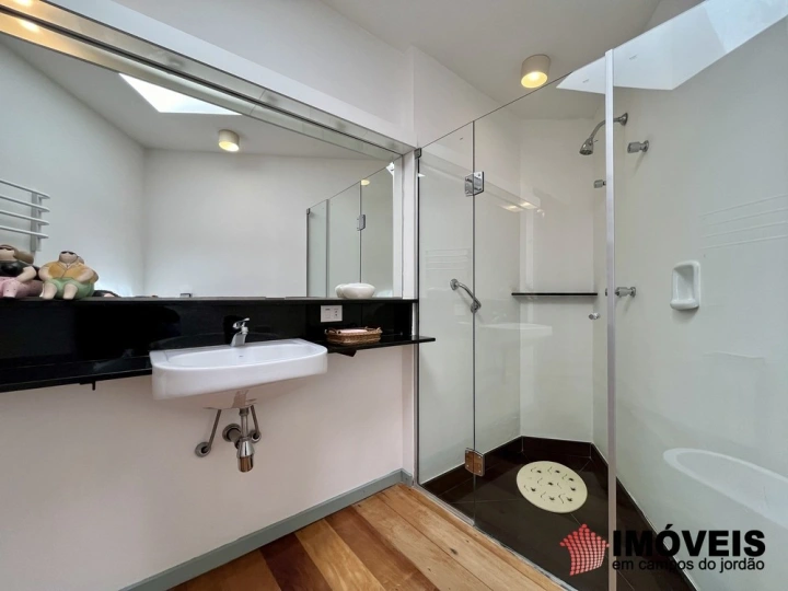 Casa Residencial para Venda - Campos do Jordão, Vila Inglesa - REF: 2427 Imagem da galeria de fotos: Casa Residencial para Venda - Campos do Jordão, Vila Inglesa - REF: 2427