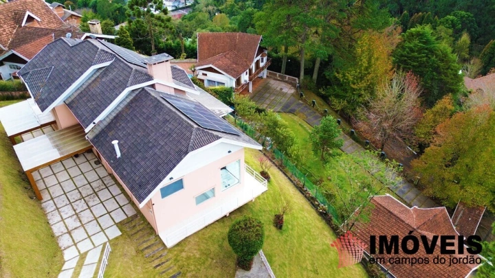Casa Residencial para Venda - Campos do Jordão, Alto do Capivari - REF: 2432 Imagem da galeria de fotos: Casa Residencial para Venda - Campos do Jordão, Alto do Capivari - REF: 2432