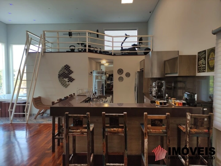 Casa Residencial para Venda - Campos do Jordão, Alto do Capivari - REF: 2432 Imagem da galeria de fotos: Casa Residencial para Venda - Campos do Jordão, Alto do Capivari - REF: 2432