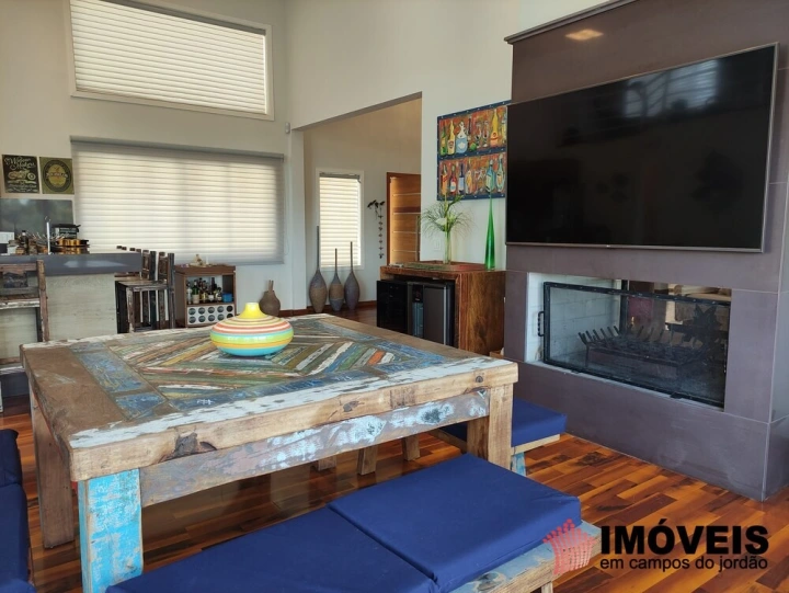 Casa Residencial para Venda - Campos do Jordão, Alto do Capivari - REF: 2432 Imagem da galeria de fotos: Casa Residencial para Venda - Campos do Jordão, Alto do Capivari - REF: 2432