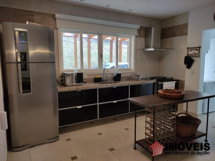 Casa Residencial para Venda - Campos do Jordão, Alto do Capivari - REF: 2432 Imagem da galeria de fotos: Casa Residencial para Venda - Campos do Jordão, Alto do Capivari - REF: 2432