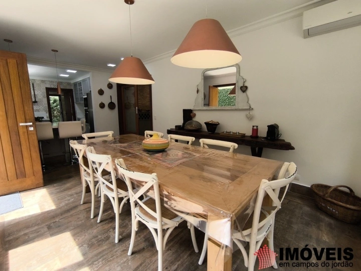 Casa Residencial para Venda - Campos do Jordão, Alto do Capivari - REF: 2433 Imagem da galeria de fotos: Casa Residencial para Venda - Campos do Jordão, Alto do Capivari - REF: 2433