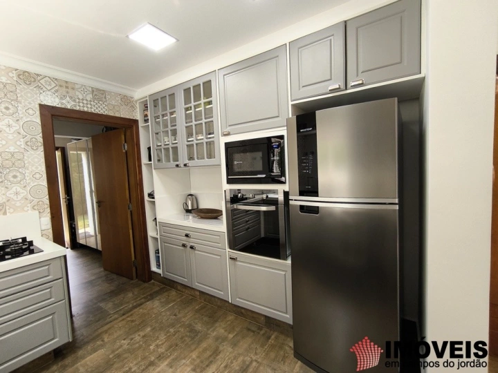 Casa Residencial para Venda - Campos do Jordão, Alto do Capivari - REF: 2433 Imagem da galeria de fotos: Casa Residencial para Venda - Campos do Jordão, Alto do Capivari - REF: 2433