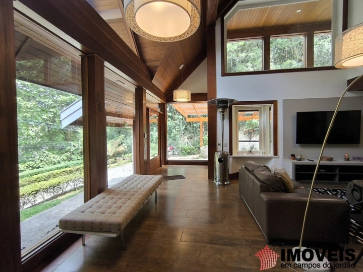 Casa Residencial para Venda - Campos do Jordão, Alto do Capivari - REF: 2433 Imagem da galeria de fotos: Casa Residencial para Venda - Campos do Jordão, Alto do Capivari - REF: 2433