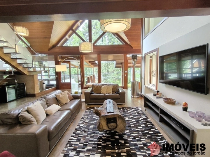 Casa Residencial para Venda - Campos do Jordão, Alto do Capivari - REF: 2433 Imagem da galeria de fotos: Casa Residencial para Venda - Campos do Jordão, Alto do Capivari - REF: 2433