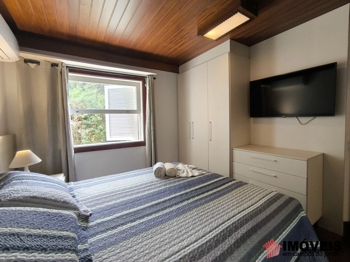 Casa Residencial para Venda - Campos do Jordão, Alto do Capivari - REF: 2433 Imagem da galeria de fotos: Casa Residencial para Venda - Campos do Jordão, Alto do Capivari - REF: 2433