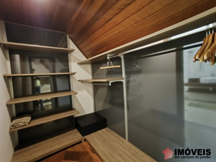 Casa Residencial para Venda - Campos do Jordão, Alto do Capivari - REF: 2433 Imagem da galeria de fotos: Casa Residencial para Venda - Campos do Jordão, Alto do Capivari - REF: 2433