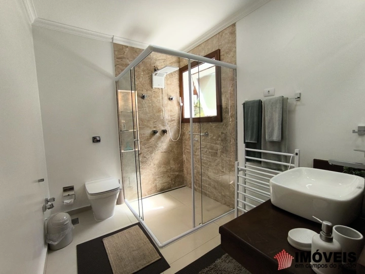 Casa Residencial para Venda - Campos do Jordão, Alto do Capivari - REF: 2433 Imagem da galeria de fotos: Casa Residencial para Venda - Campos do Jordão, Alto do Capivari - REF: 2433