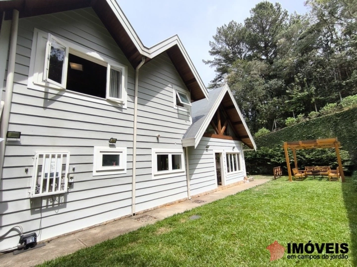 Casa Residencial para Venda - Campos do Jordão, Alto do Capivari - REF: 2433 Imagem da galeria de fotos: Casa Residencial para Venda - Campos do Jordão, Alto do Capivari - REF: 2433